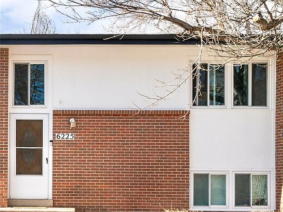 3rd image of 6225 S Sterne Parkway