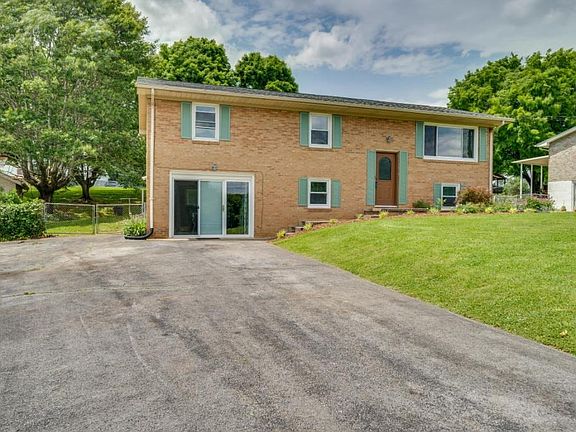 2nd image of 4207 Englewood Blvd