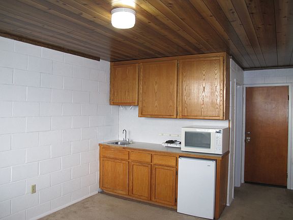 3rd image of 1121 SE 9th Ave APT 9