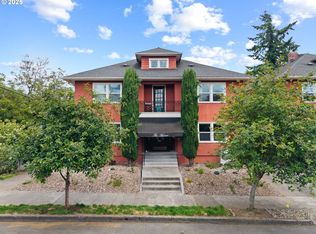 1534 NE 26th Ave APT 5, Portland, OR 97232