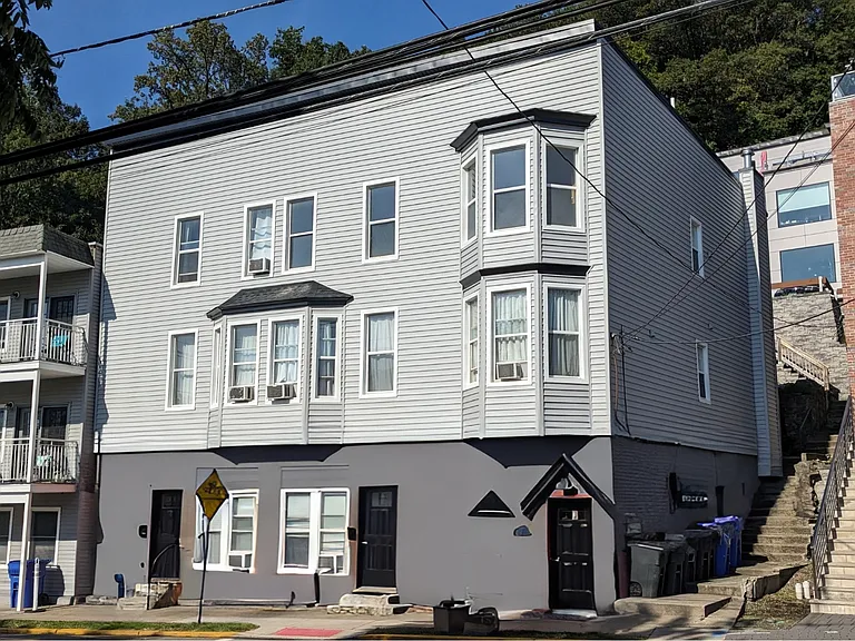 154 Undercliff Ave #1 — Photo 1