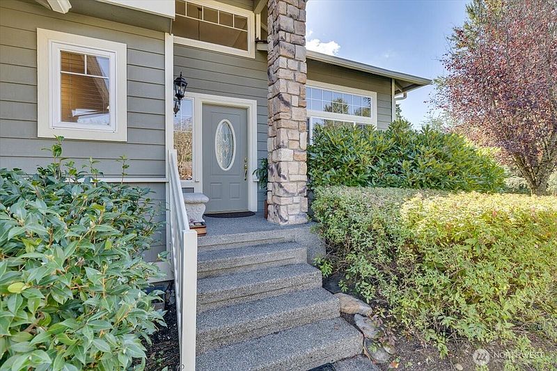 3rd image of 22613 SE 279th Street