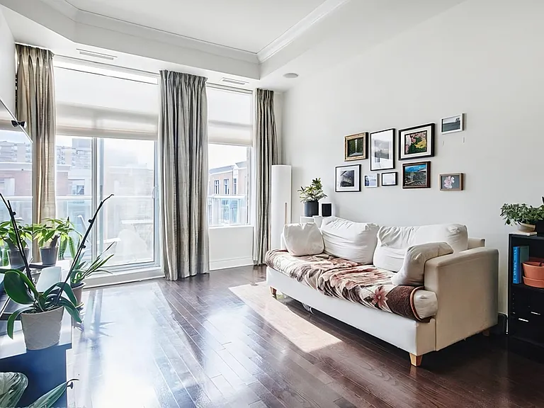 205 Bolton St #404 — Photo 10