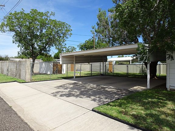 3rd image of 4257 Bonham Ave