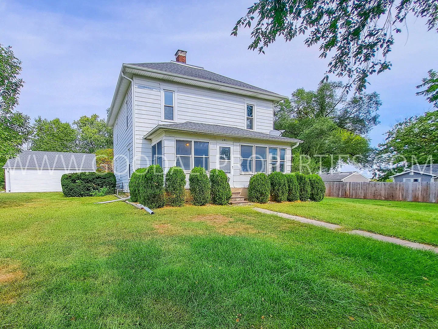 Spacious 4-Bedroom De Soto Home with Large Yard + Detached Garage — Photo 1