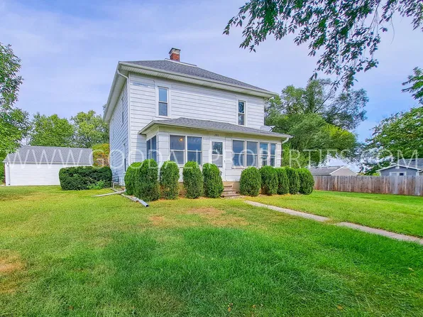 201 Locust St, De Soto, IA 50069