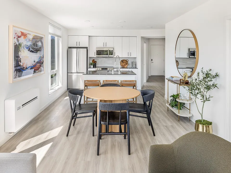 Broadstone Savoie apartments community photo
