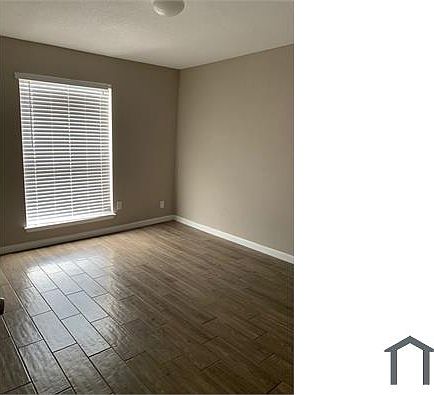 5th image of 5625 Antoine Dr #204