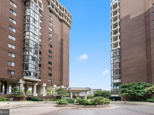 1600 N Oak St APT 530, Arlington, VA 22209