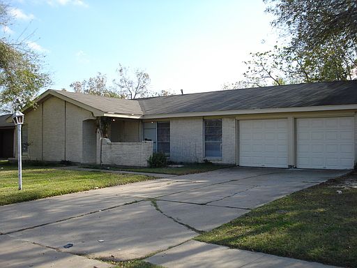 1st image of 4211 Dalmatian Dr