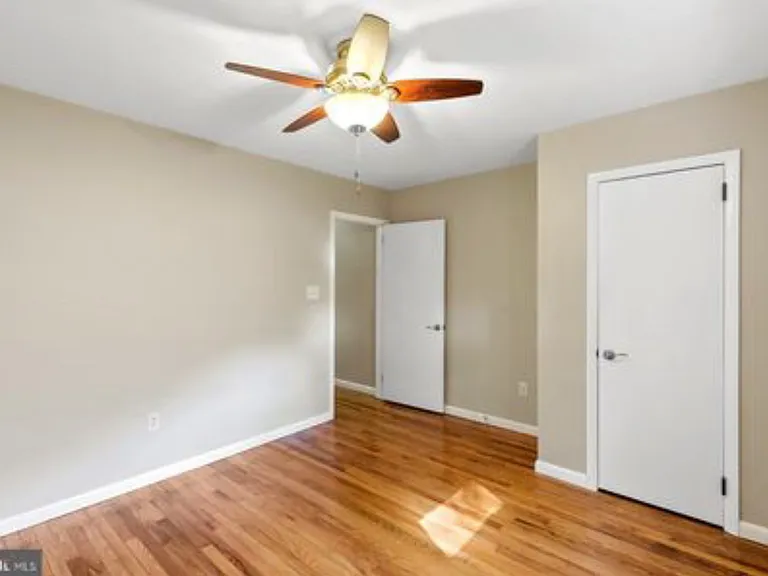 25 Glenwood Ave #A — Photo 4