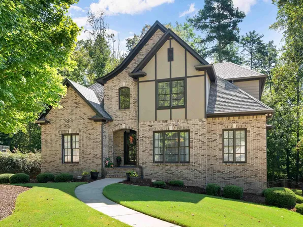 1492 Stoneykirk Rd, Pelham, AL 35124