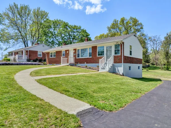 1181 Starmount Ave, Roanoke, VA 24019