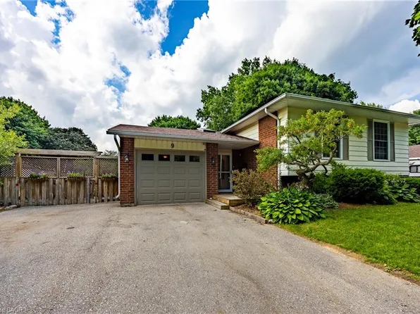 9 Adams Ln, Norfolk County, ON N3Y 4P4