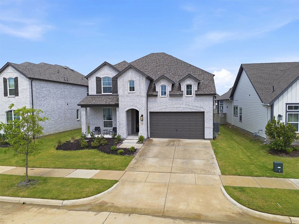 1st image of 515 Landon Way