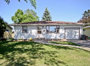 1236 16th St N, Moorhead, MN 56560