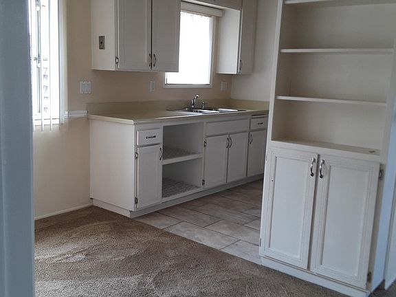 3rd image of 6104 Decena Dr