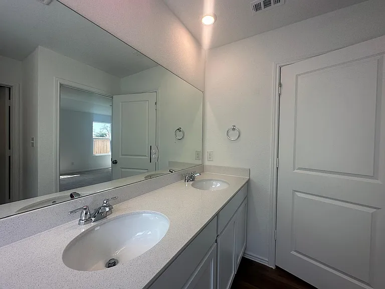 453 Alamito Ave — Photo 30