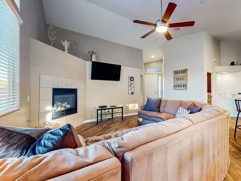 3812 E Minton St — Photo 19