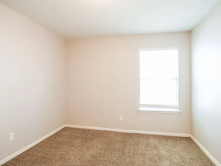 12002 Green Butte Ct — Photo 13