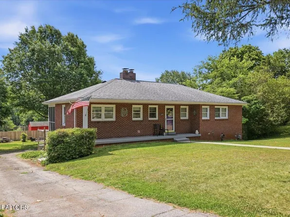 1604 Linda Ln, Maryville, TN 37803
