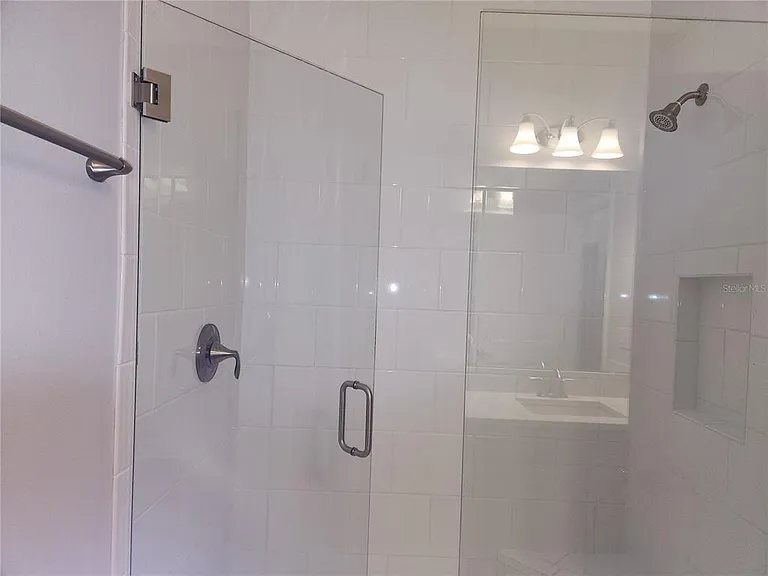 12573 Oak Hill Way — Photo 23