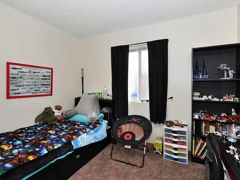 Fernbrook Townhomes — Photo 32