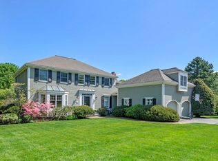 8 Riverside Dr, Marblehead, MA 01945