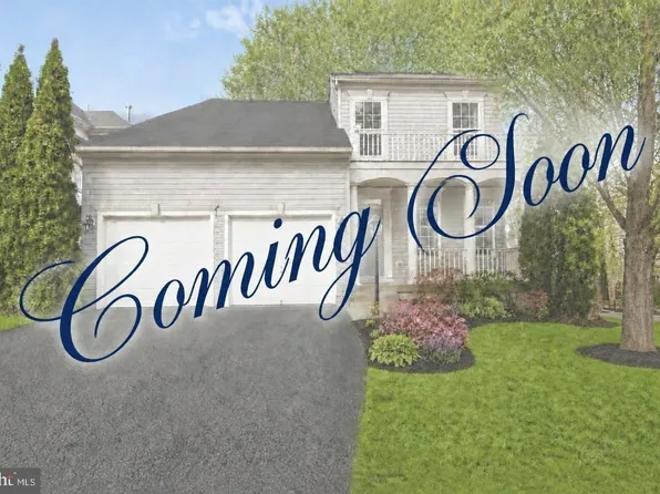 15230 Lord Culpeper Ct, Woodbridge, VA 22191