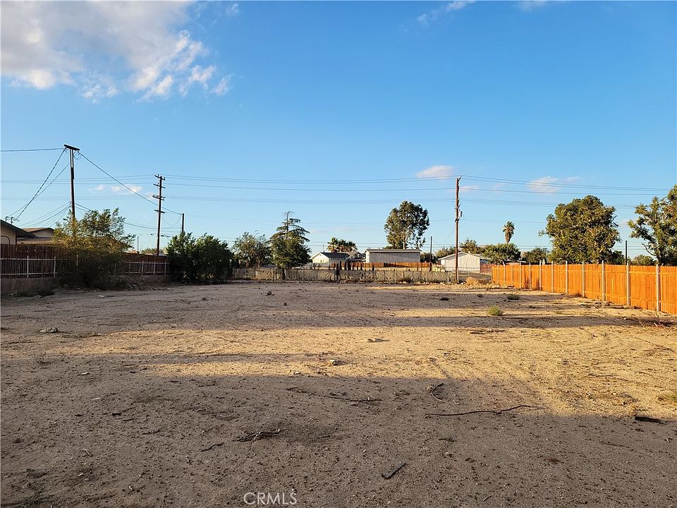 1st image of 16138 Lorene Dr