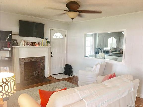 5th image of 2052 Lynwood Dr
