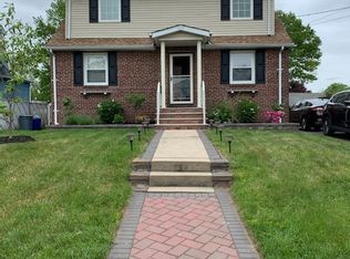 322 B St, Middlesex, NJ 08846