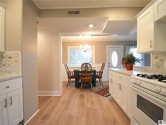 5th image of 27 Holt St