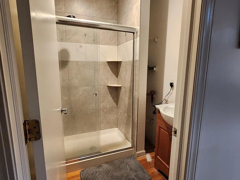 378 George St #201 — Photo 4