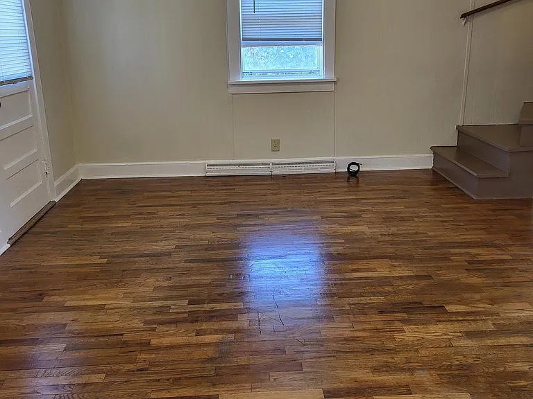 1011 Haines Ave — Photo 9