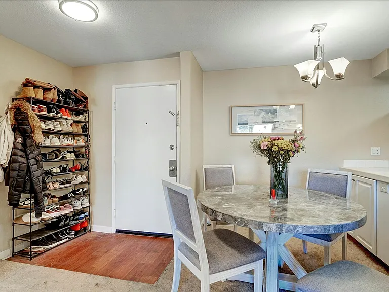 6955 Alvarado Rd — Photo 22