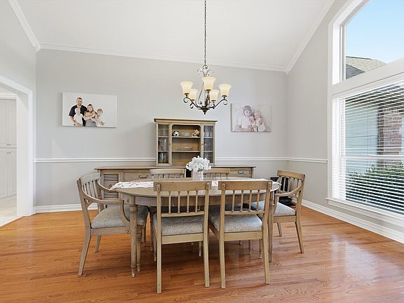 5th image of 1512 Hunters Ridge Cir