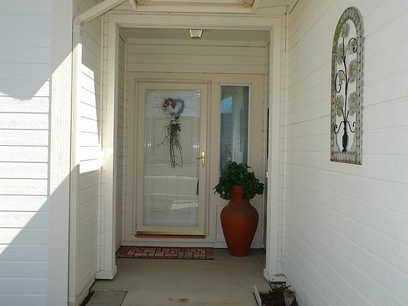 2nd image of 1376 Winwood Way