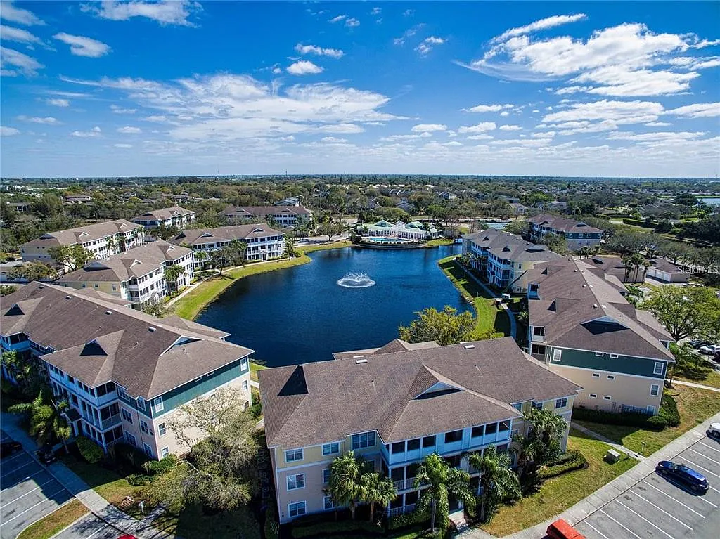 1 bed, 1.0 bath, 794 sqft, $1,300 — Photo 4