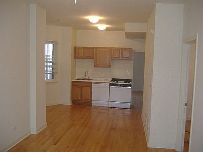 1st image of 1514 W Diversey Pkwy #15142