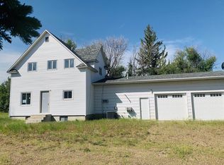 502 1st St N, Froid, MT 59226