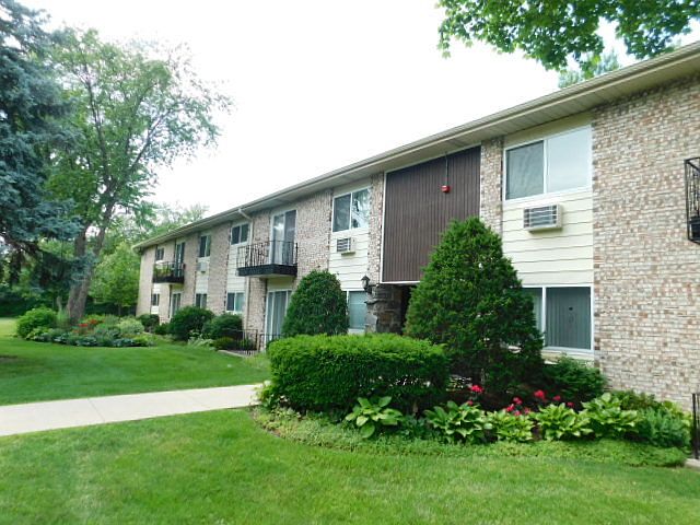 1st image of 8996 Kennedy Dr #106F