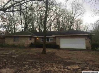 3328 Wildwood Dr SE, Huntsville, AL 35801