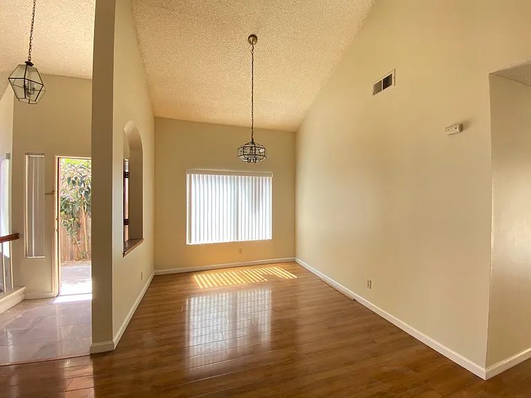 8706 Park Run Rd — Photo 5