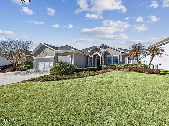 3rd image of 234 MAJESTIC EAGLE Drive