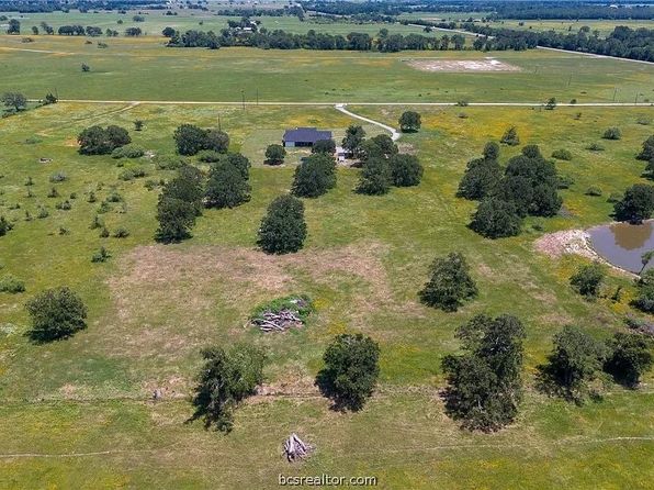 5265 Turner Ln, Midway, TX 75852