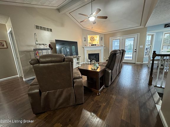 4th image of 6301 Winding Stream Dr