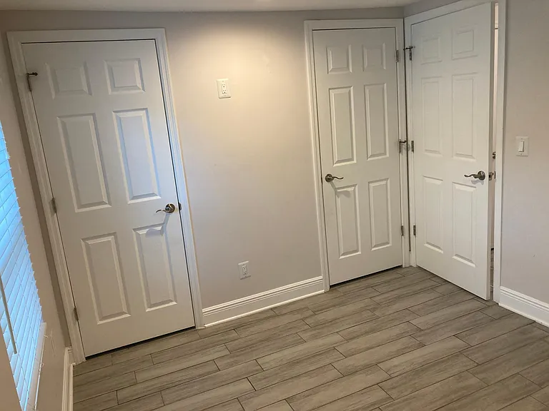 935 Altaloma Ave — Photo 9