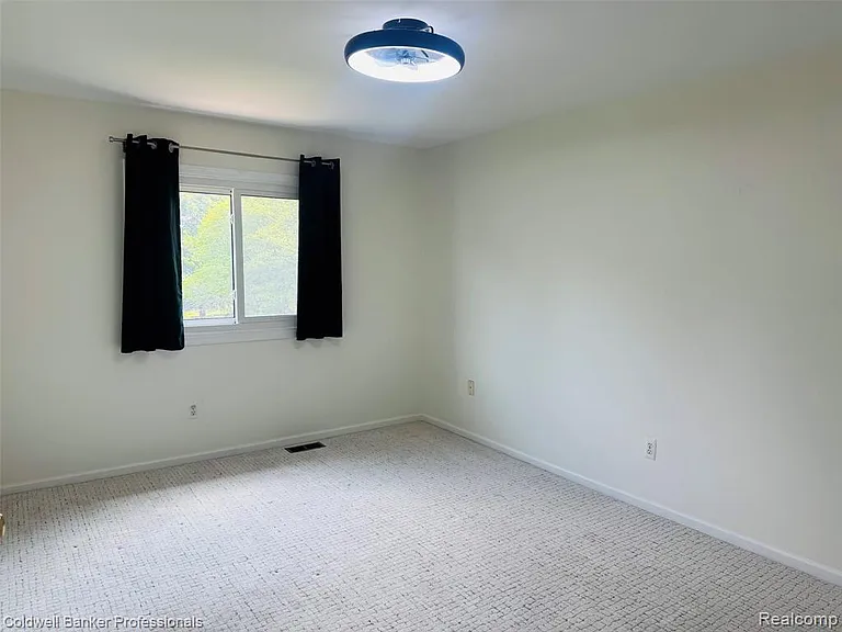 171 Millstone Dr — Photo 26