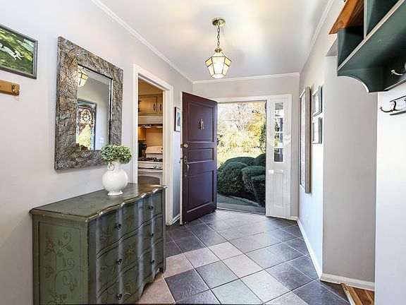 65 Windingwood Road S